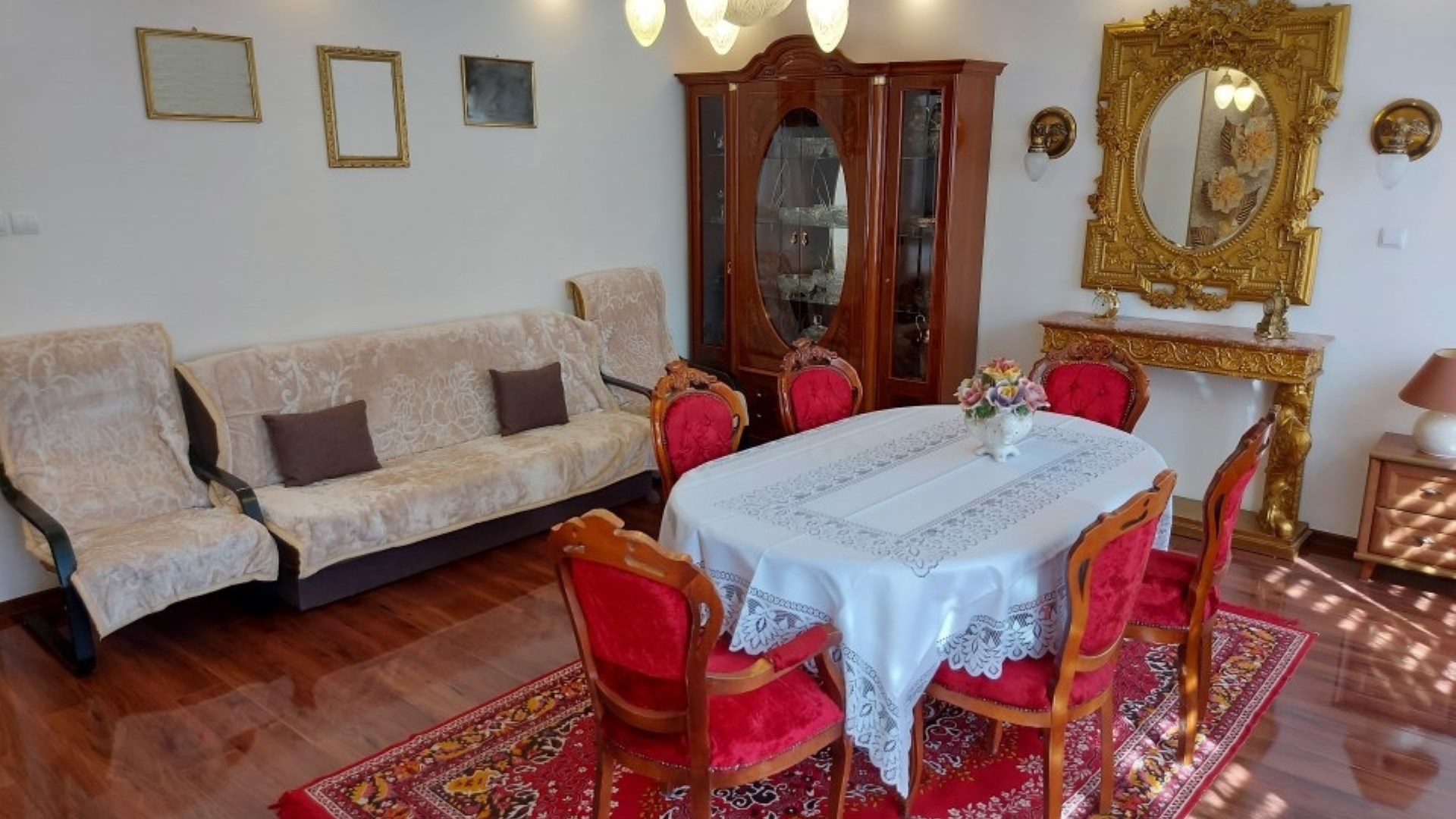 Mieszkanie na sprzedaż