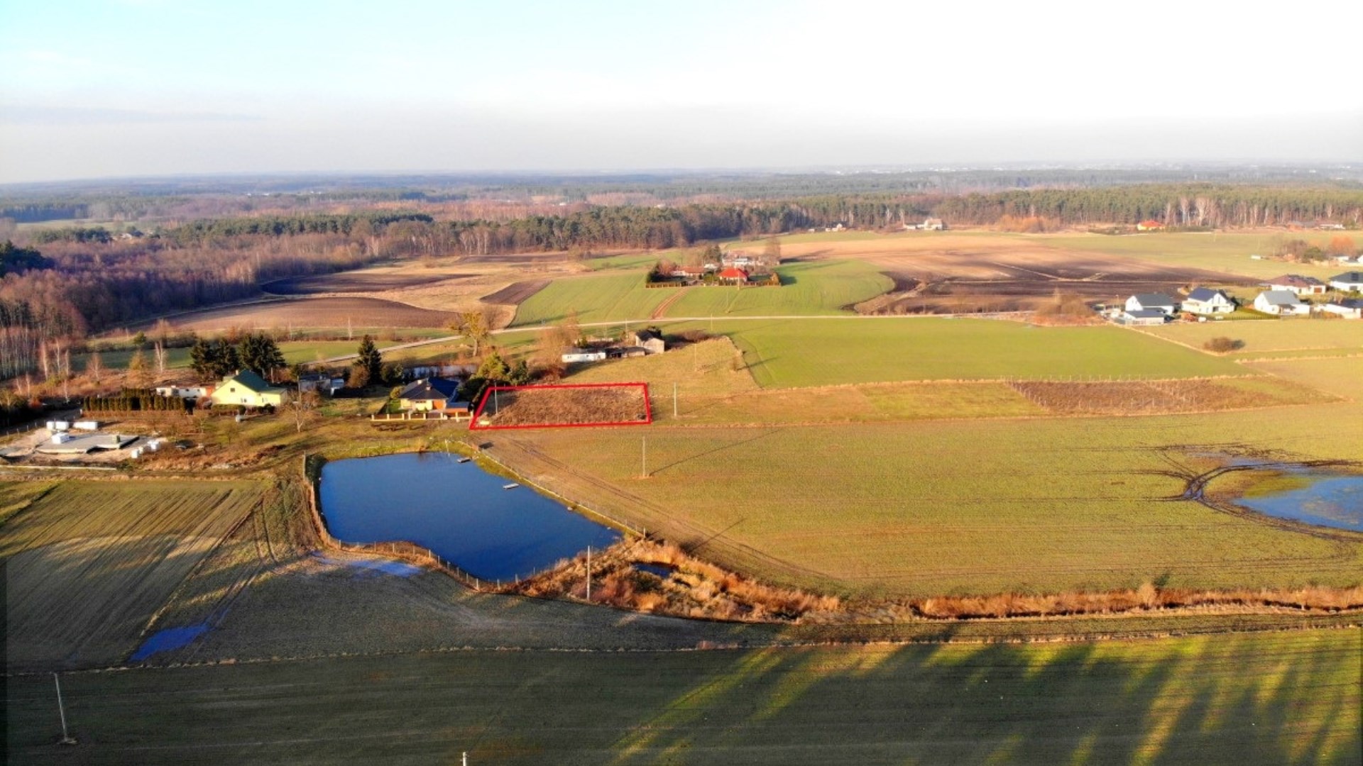 Działka na sprzedaż