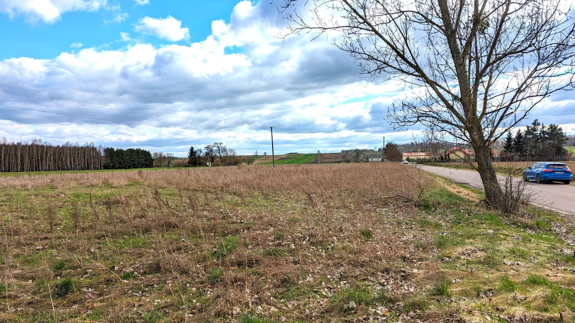 Działka na sprzedaż