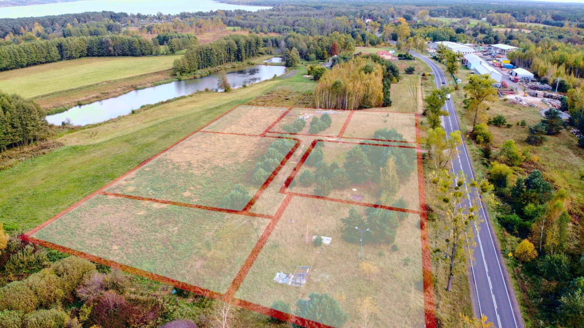 Działka na sprzedaż