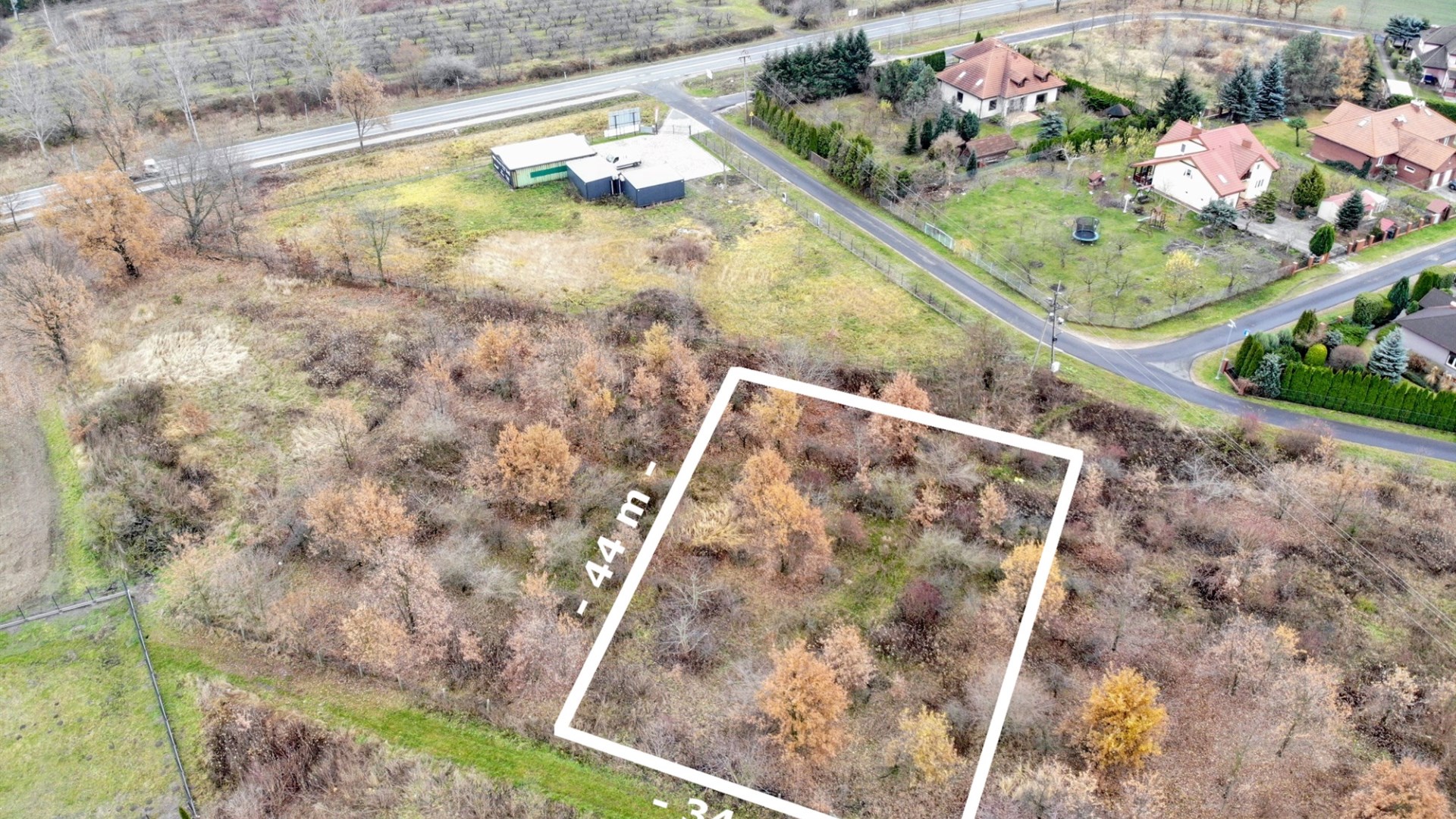 Działka na sprzedaż