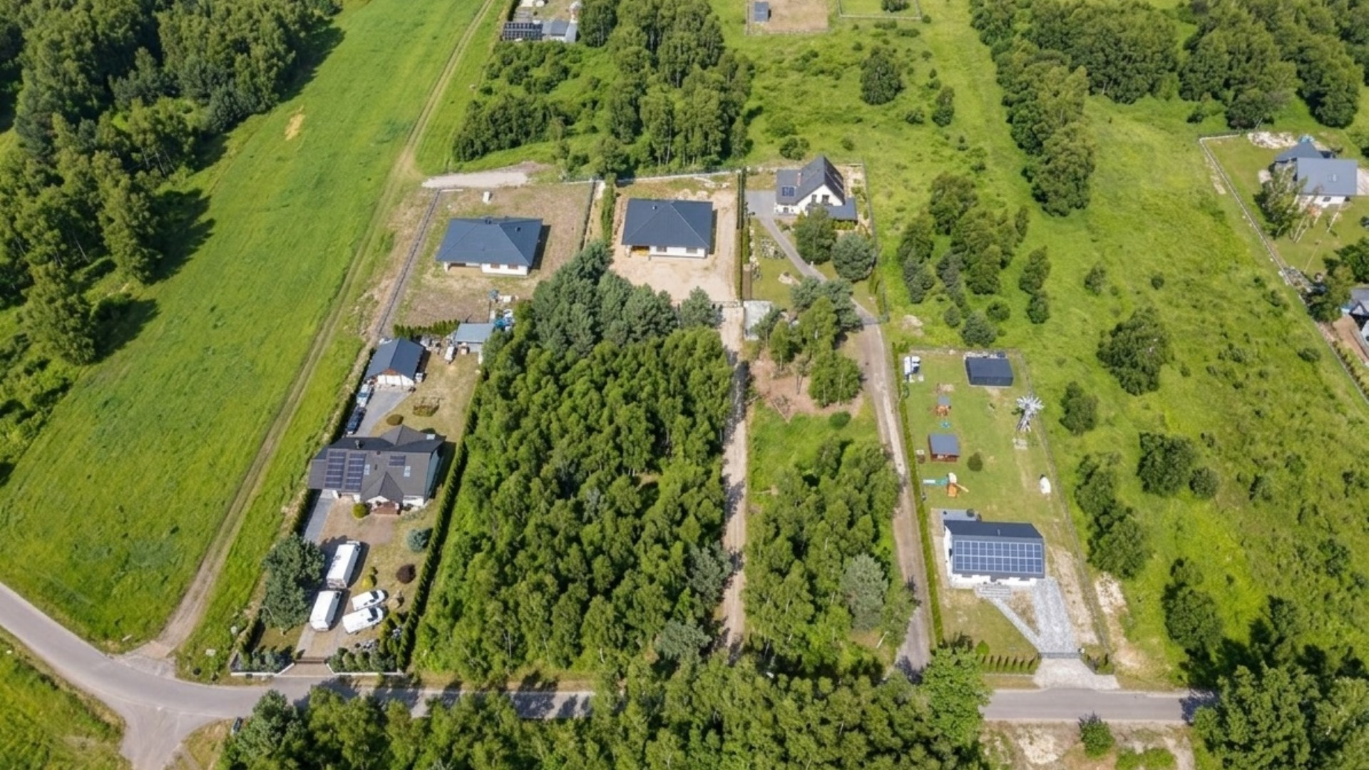 Działka na sprzedaż