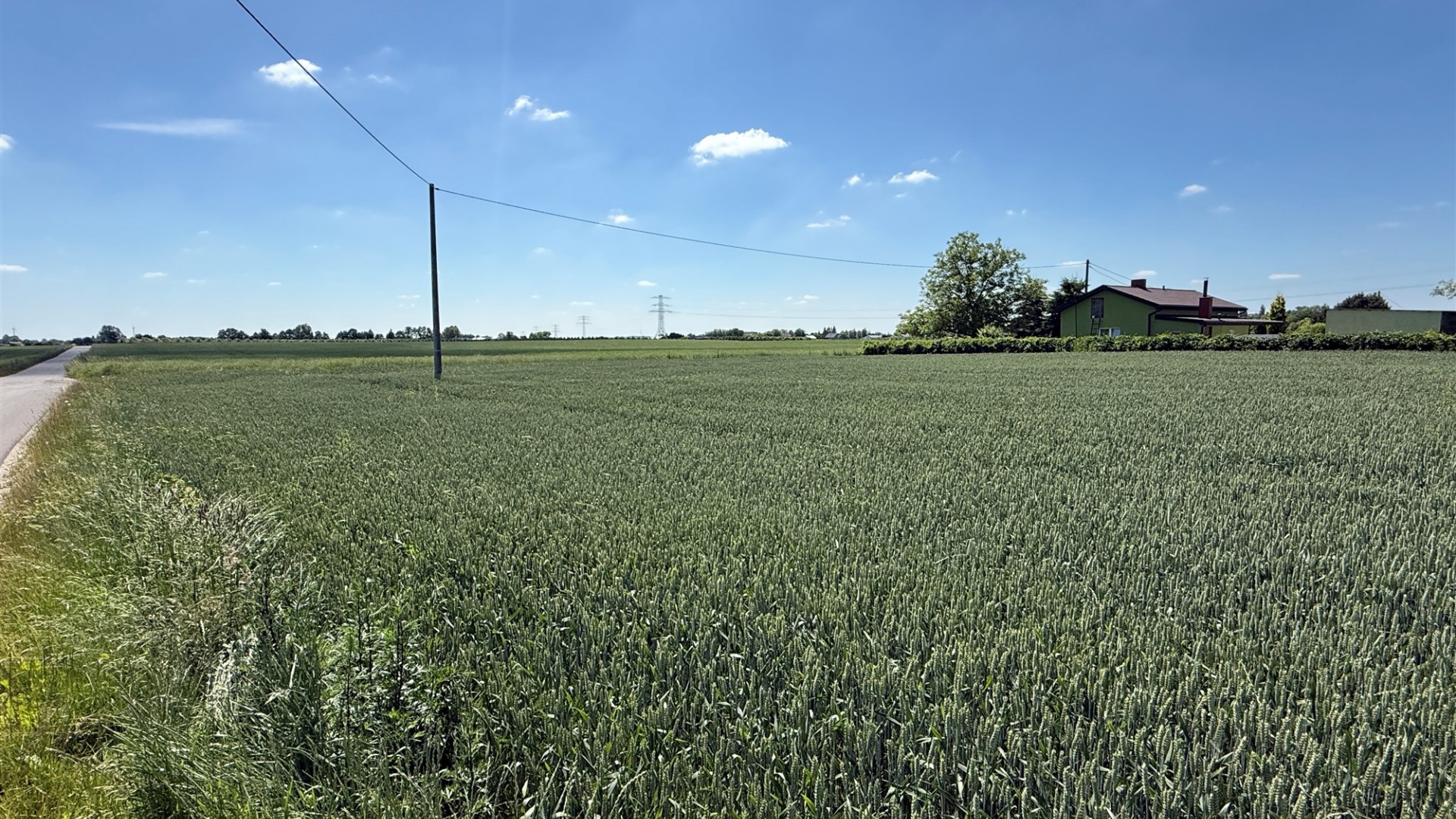 Działka na sprzedaż